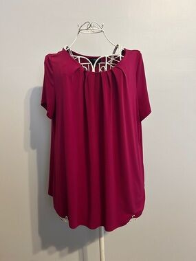 Liz Claiborne Short-Sleeve Scoop Neck Top - Berry